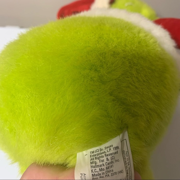 Vintage The Grinch Hallmark Plush Toy Christmas - Picture 6 of 6